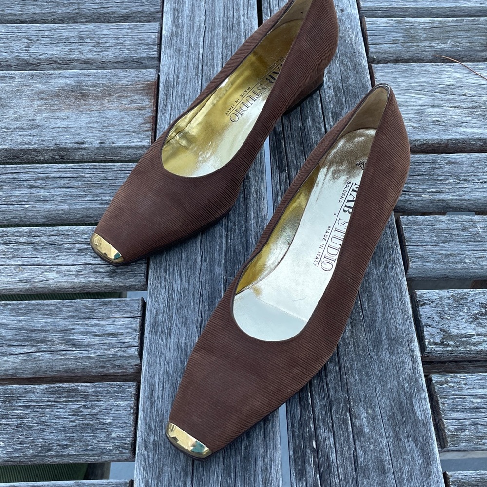 MAB Studio Italian Heels with Gold accents